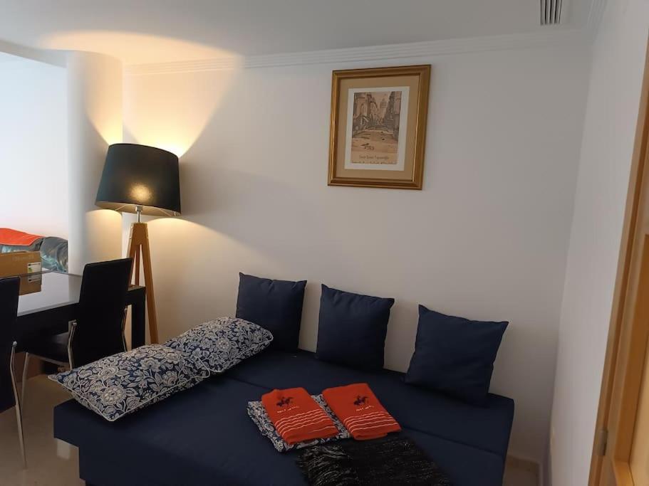 Gilet Senderismo Bici Parking 20 Min Valencia Apartment Exterior photo
