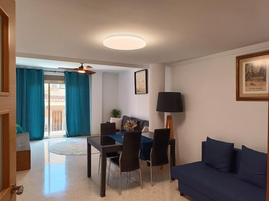 Gilet Senderismo Bici Parking 20 Min Valencia Apartment Exterior photo